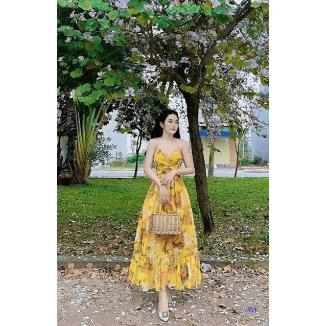 ĐẦM VOAN HÔM NAY EM MẶC MỘT CHIẾC ĐẦM TRÔNG RẤT RA GIÁNG TIỂU THƯ ĐÀI CÁT UP