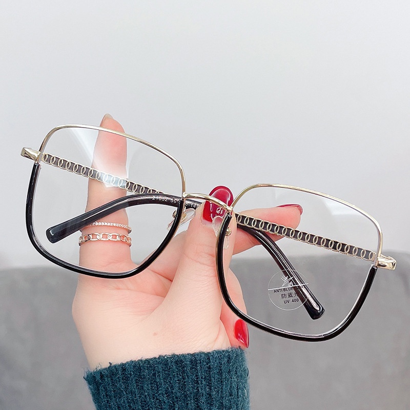 Mắt Kính Chống Bức Xạ Và Ánh Sáng Xanh Có Thể Thay Thế Cho Nam Và Nữ