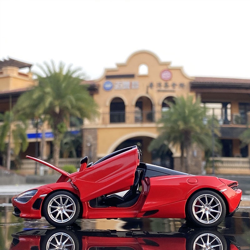 Mô Hình Xe Hơi Thể Thao McLaren 720S Bằng Hợp Kim Tỉ Lệ 1: 32