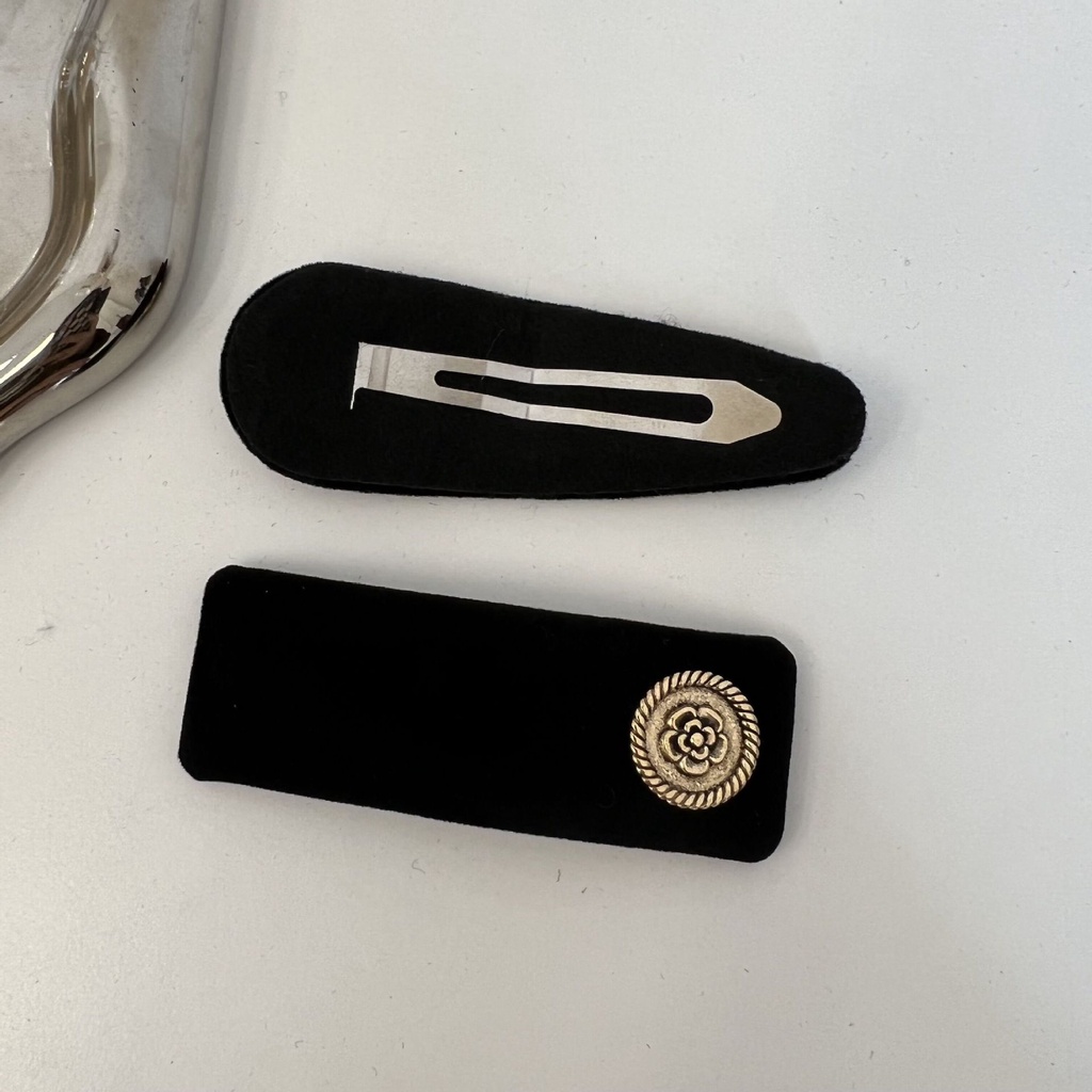 Kẹp Tóc Nhung Màu Đen Đính Hoa Trà Vàng Phong Cách Hàn Quốc Cho Nữ