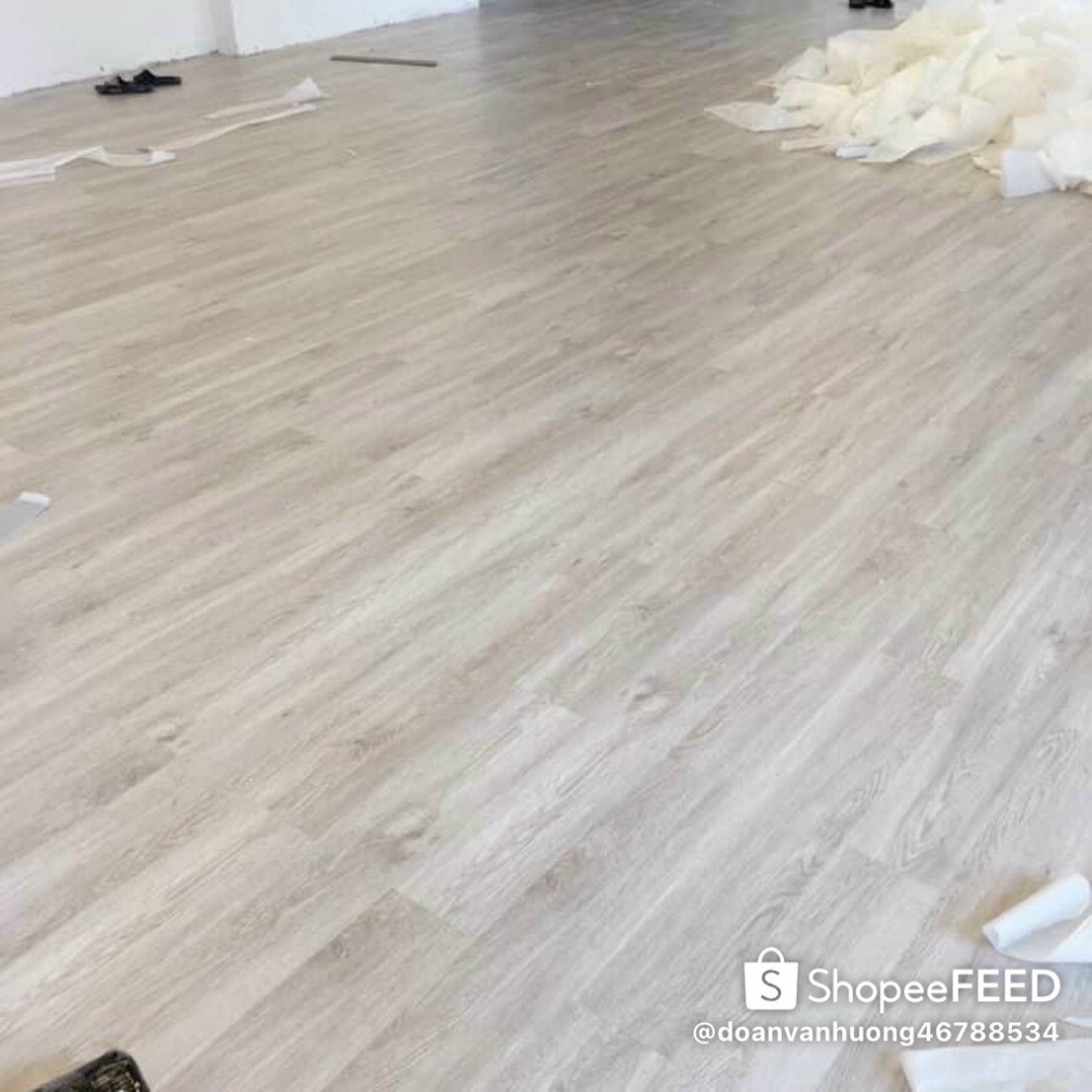 Sàn nhựa giả gỗ vân gỗ tự dán có sẵn keo dán MF375