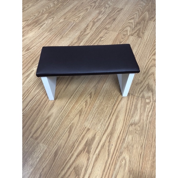 Ghế ngồi , kê tay , kê chân làm móng nail