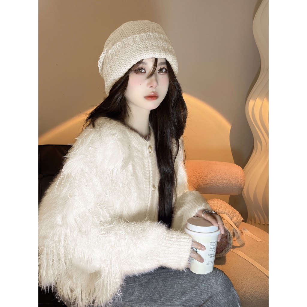 Áo Khoác Len Tay Dài Đính Ngọc Trai Và Lông Vũ Thời Trang Thu Đông Mới