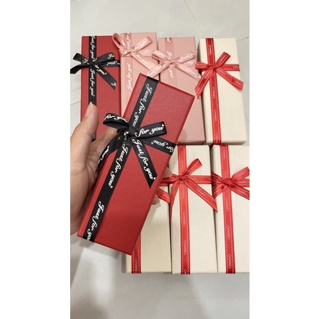 Hộp quà tặng đựng son