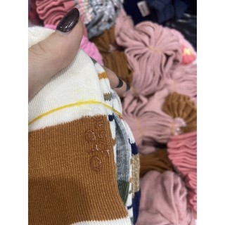 Tất chống trượt Old Navy 1-5y