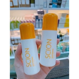 Lăn nách khử mùi Scion