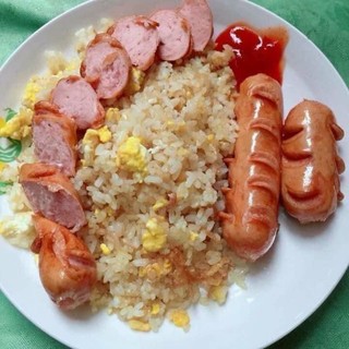 XÚC XÍCH TƯƠI 🍀🍀500g.(giao hỏa tốc)