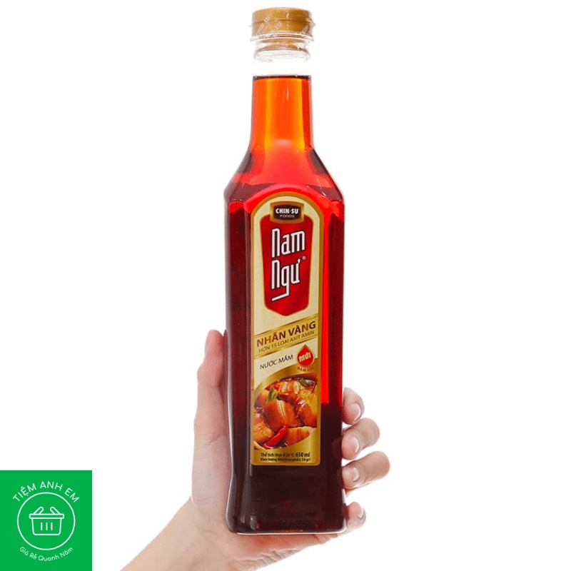 Nước mắm Nam Ngư nhãn vàng 14 độ đạm chai 650ml