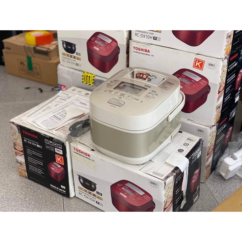 Nồi cơm điện cao tần Toshiba RC-DX10H  Xoong chuông kim cương