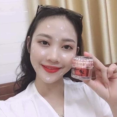 Face Cream Quyên Lara Kem Dưỡng Và Tái Tạo Da Giúp Trắng Da,Mờ Nám Trắng Hồng Tự Nhiên Dùng Cho Da Khô 30g