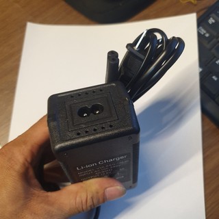 Cục sạc 12.6v adapter 3s có quạt 3a
