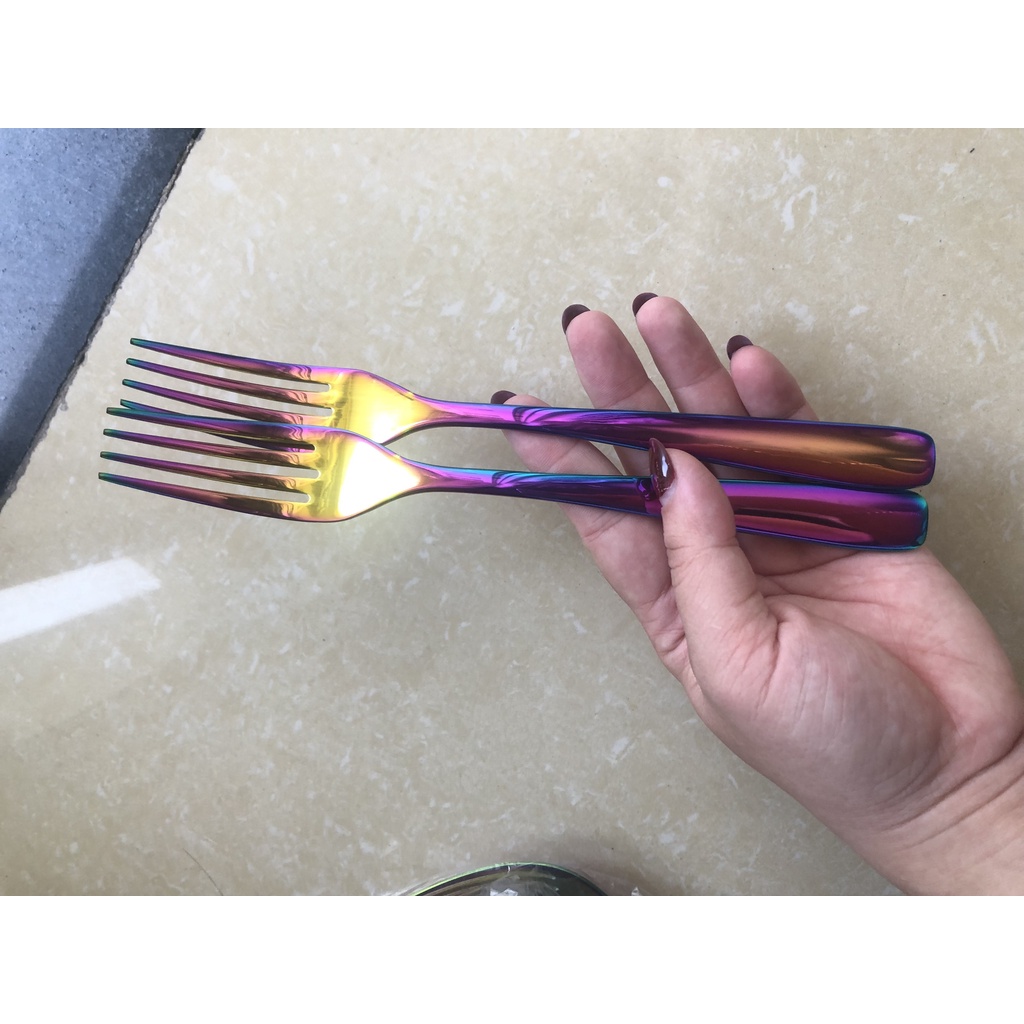 Dĩa inox ,Nĩa inox 304 ăn bít tết cao cấp, sang trọng, tinh tế cầu vòng màu sắc