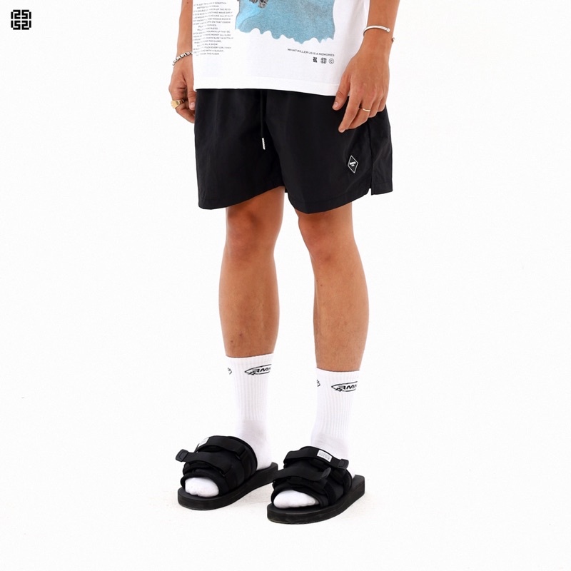 QUẦN SHORT REMINDER LOGO PACK NYLON MÀU ĐEN CHÍNH HÃNG