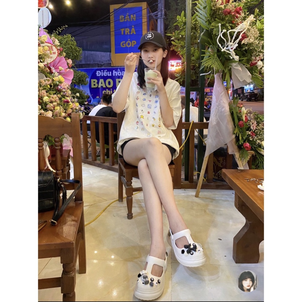 Tặng 12 sicker [Có sẵn] Dép sục Crocss Sandal đế cao, dép sục khoét - Tặng kèm sẵn bộ hình gắn Kaws dễ thương