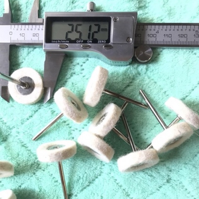Trục đĩa nỉ đánh bóng 25mm cán 3mm