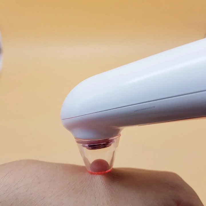 Máy hút mụn mini cầm tay,máy hút mụn đầu đen,mụn cám ,may hut mun với 2 chế độ nóng lạnh chuyên dùng cho spa Lescolton