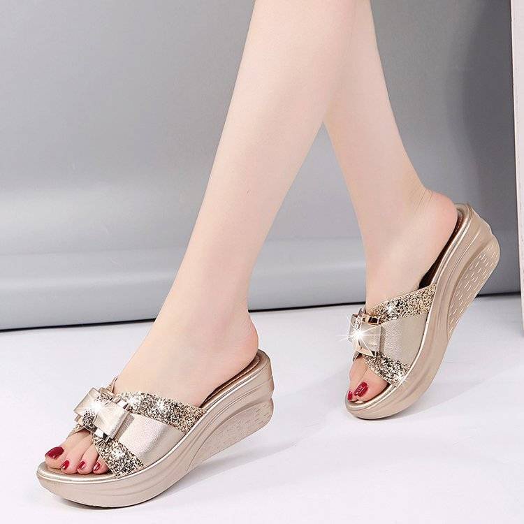 Dép Đế Xuồng Chống Trượt Thời Trang Đi Biển Mới Cho Nữ