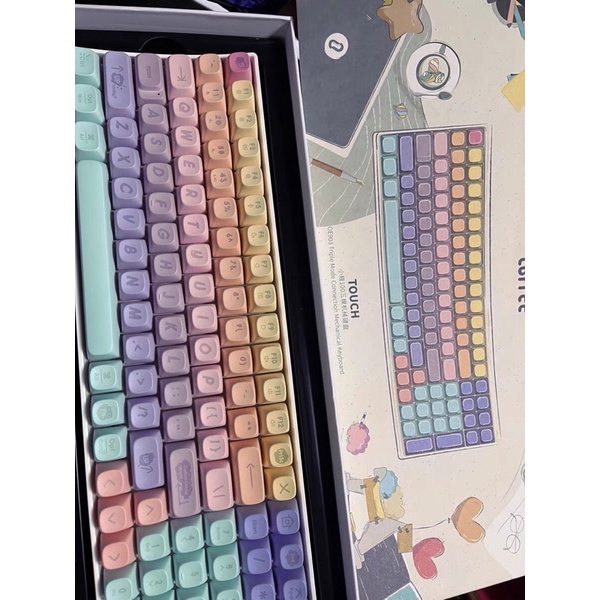 Bàn phím cơ không dây Lofree chính hãng đạt chất lượng chơi game, hotswap màu hồng kẹo bông thiếu nữ chính hãng