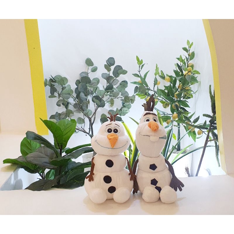 Gấu bông người Tuyết Olaf.