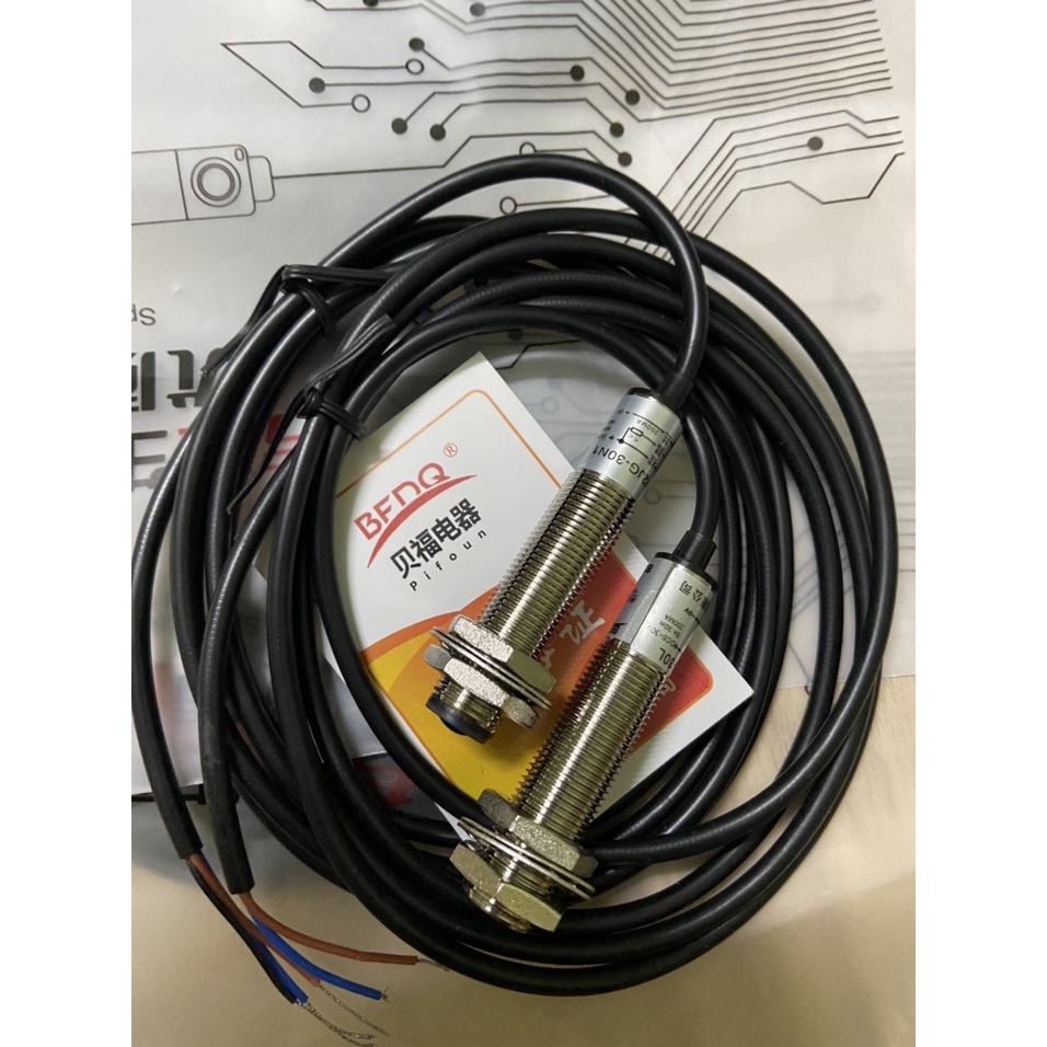 cảm biến laser (laze) E3F-20C1/L ( 12VDC- 36 VDC) ( thân ren M12x1mm)
