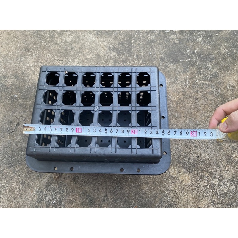 Hộp nuôi và dưỡng cua