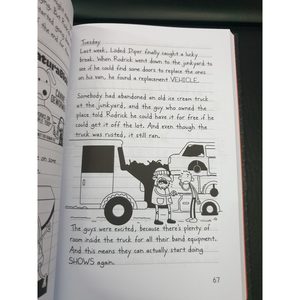 Sách Ngoại văn: Diary Of A Wimpy Kid: Diper Överlöde (Book 17)