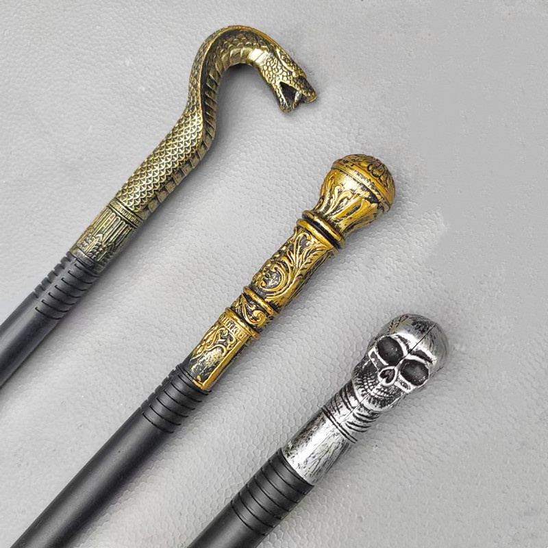 Quyền trượng Đầu Lâu & Rắn Nagini
