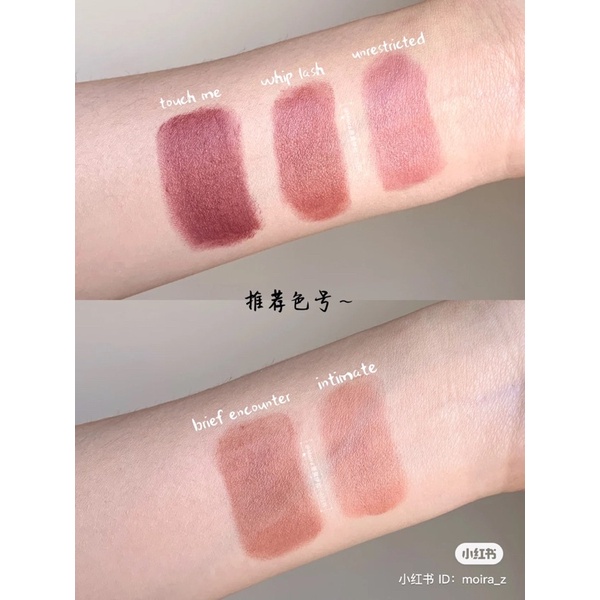 Son dưỡng bán lì Soft Matte Tinted Lip Balm