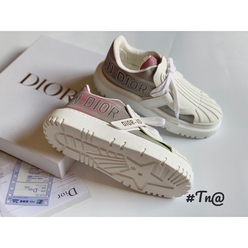 GIÀY THỂ THAO CD HỒNG PHA PHẢN QUANG