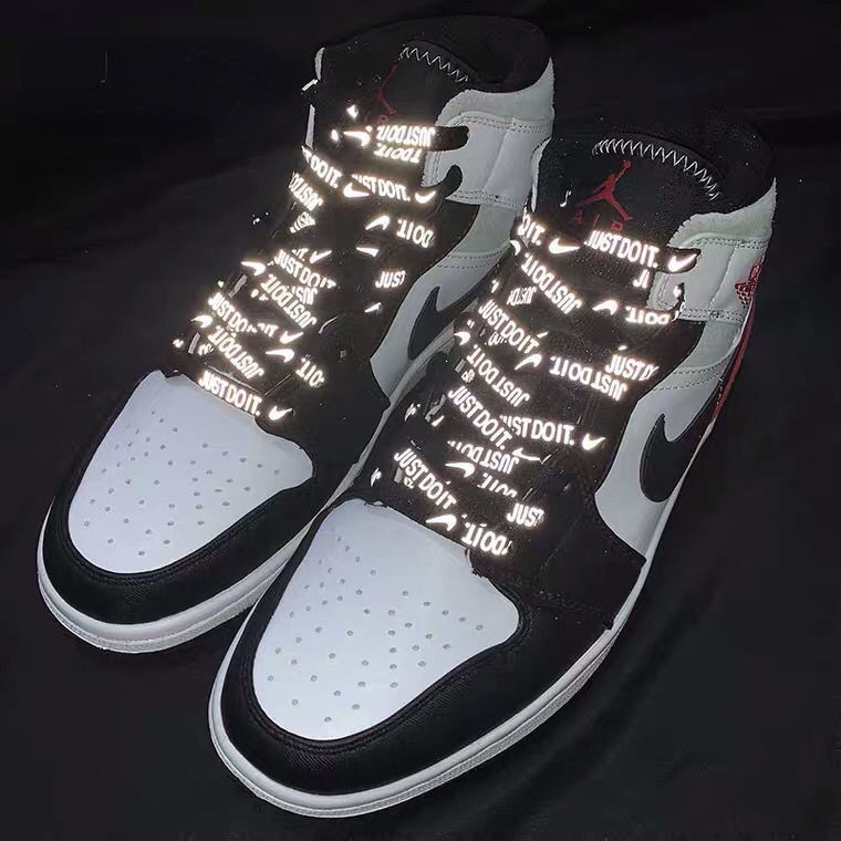 Cặp Dây Giày in Hình Phản Quang Dài 120.140 Bán Trong Cặp