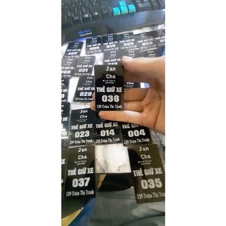 Thẻ giữ xe, thẻ mica, 6x4cm khắc ăn mòn bằng laser trực tiếp lên mica, độ bền hơn 10 năm...
