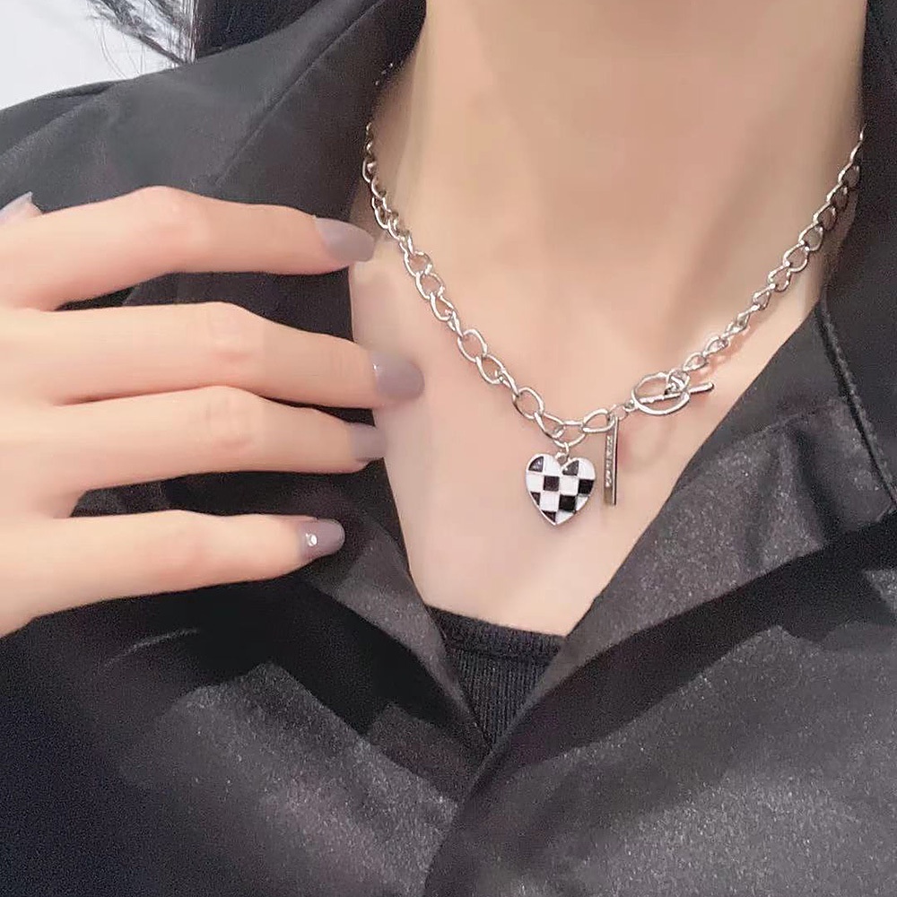 Vòng cổ Mặt Hình Bảng Đen Trắng Thời Trang Cho Nữ