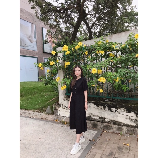 Đầm Eileen nút dài