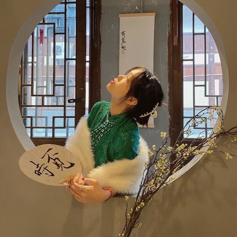 [M &amp; E] Hàng Có Sẵn Áo Choàng Sườn Xám Phối Lông Dày Cao Cấp Giữ Ấm Mùa Thu Đông Phong Cách Retro Cho Nữ