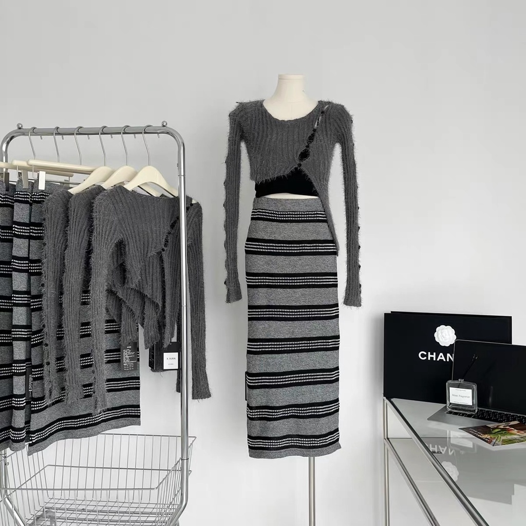 Áo croptop QKOOLE dệt kim tay dài thời trang Hàn Quốc cho nữ