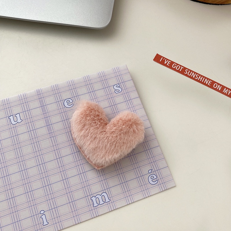 Kẹp Tóc Hình Trái Tim Bằng Lông Nhung Dễ Thương Xinh Xắn Dành Cho Nữ