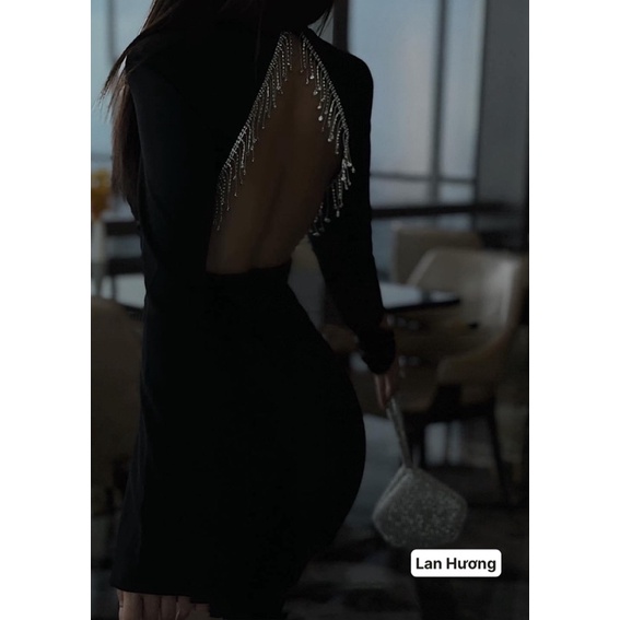 Đầm đi tiệc hở lưng đính đá