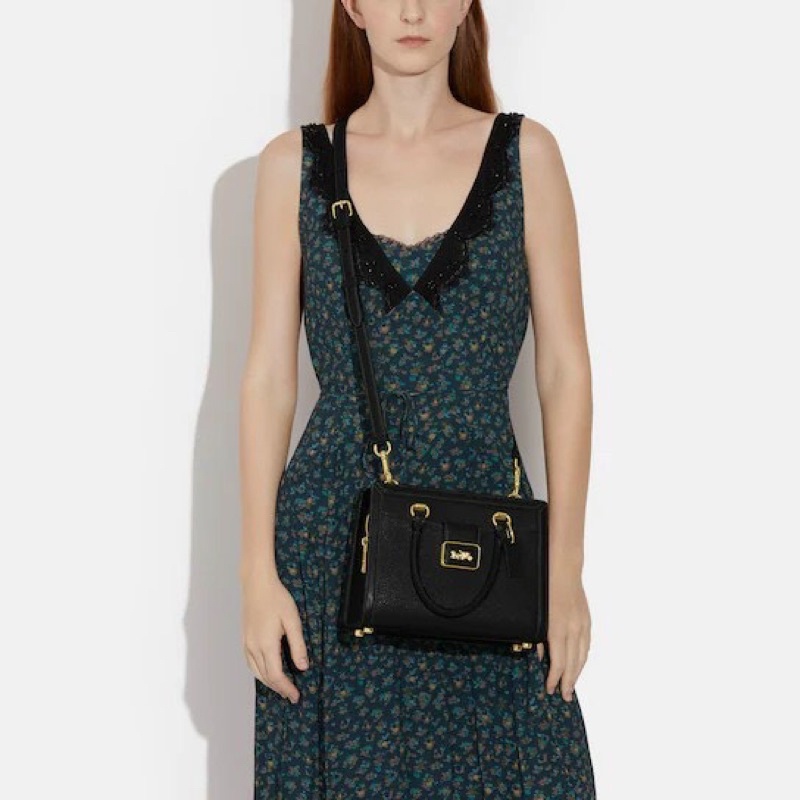 Túi công sở Coach Grace sang chảnh