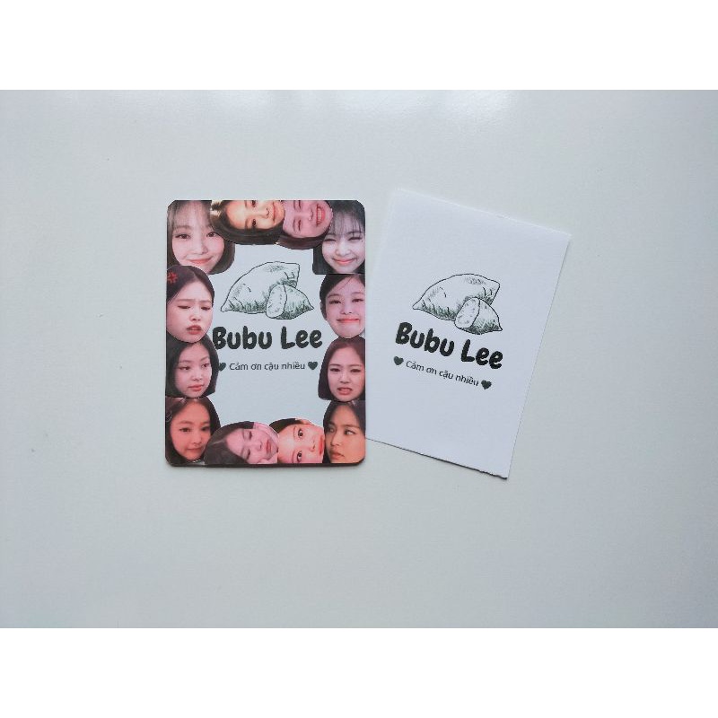 Thẻ nhựa trang trí bảo vệ card meme Jennie