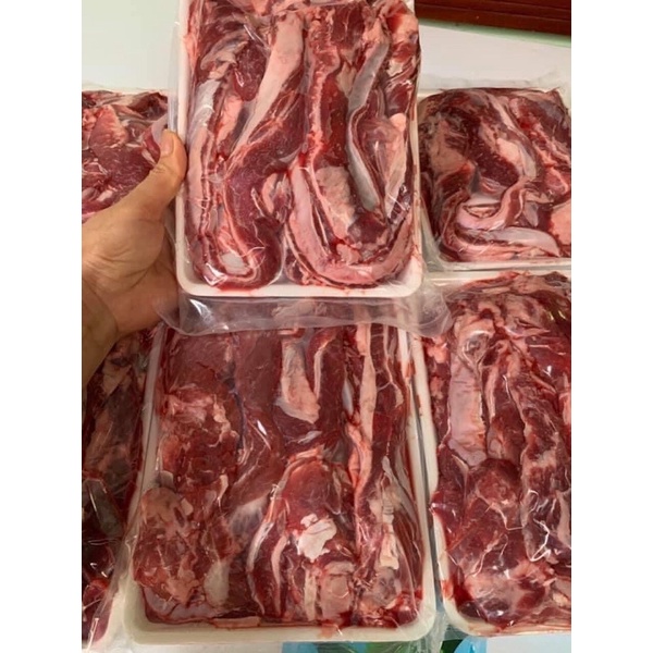Dẻ sườn bò rút xương 1kg ( khay đủ 1kg không mạ đá )