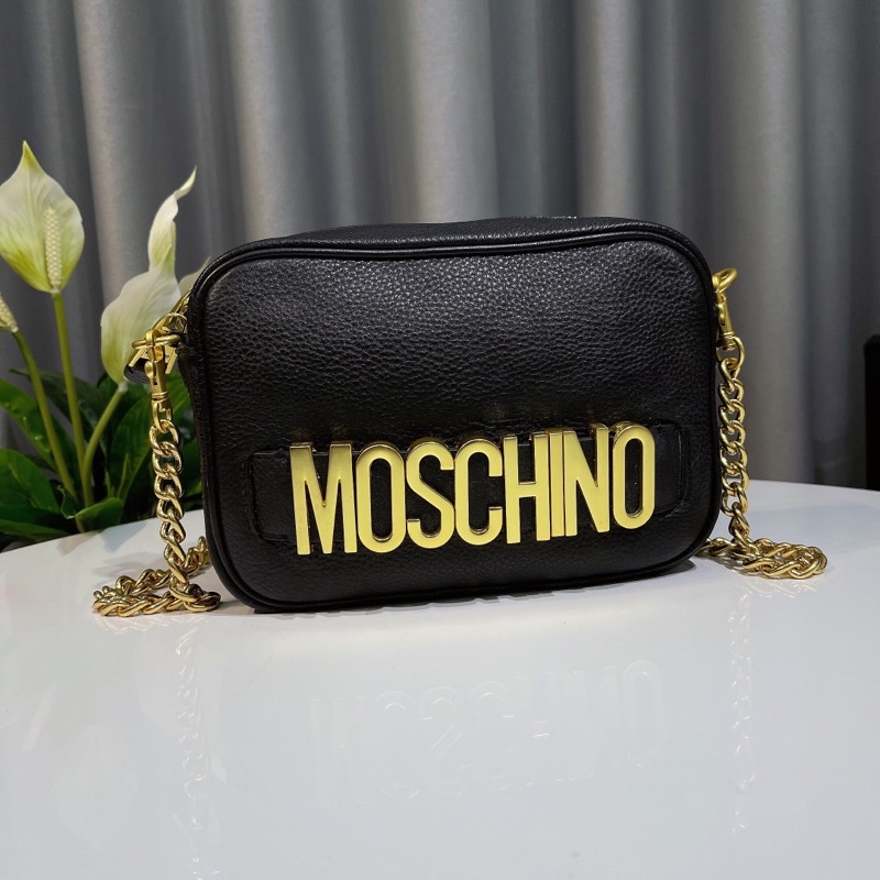 Túi Moschino dáng Camera