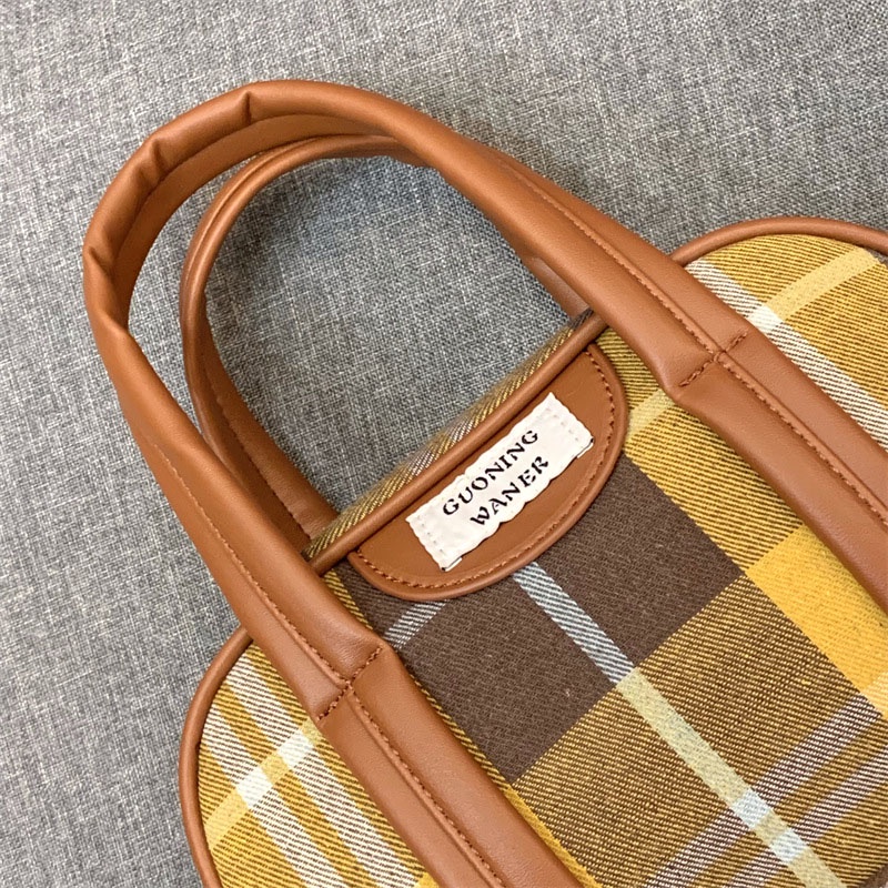 Túi Gối Họa Tiết Kẻ Sọc Thời Trang Cho Nữ