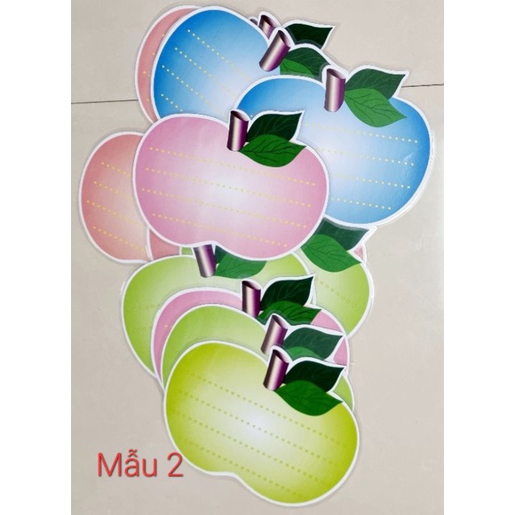 Quả táo In màu Éplastic  sau có nam châm lá.