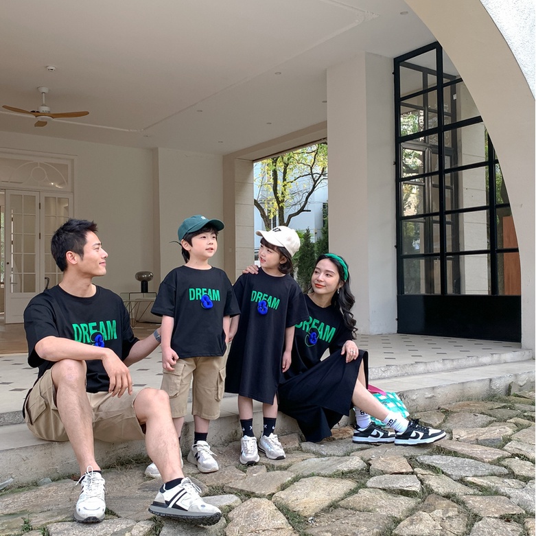 Áo gia đình Familylove - áo váy phom rộng đồ gia đình Dream 3 chất liệu cotton 100% mềm mịn form rộng