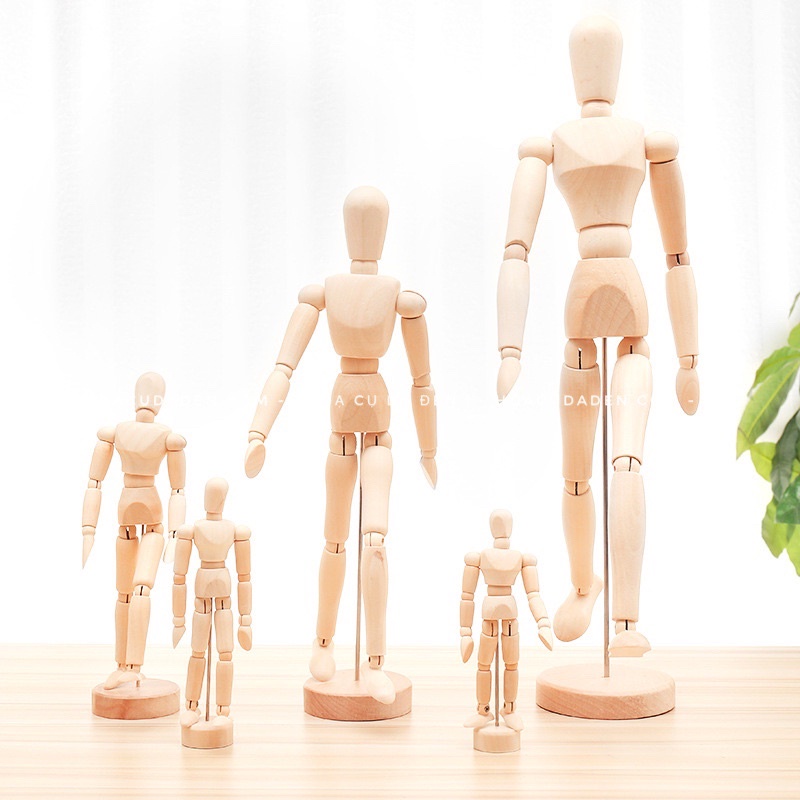 Hình Nhân Và Bàn Tay Gỗ Tạo Dáng