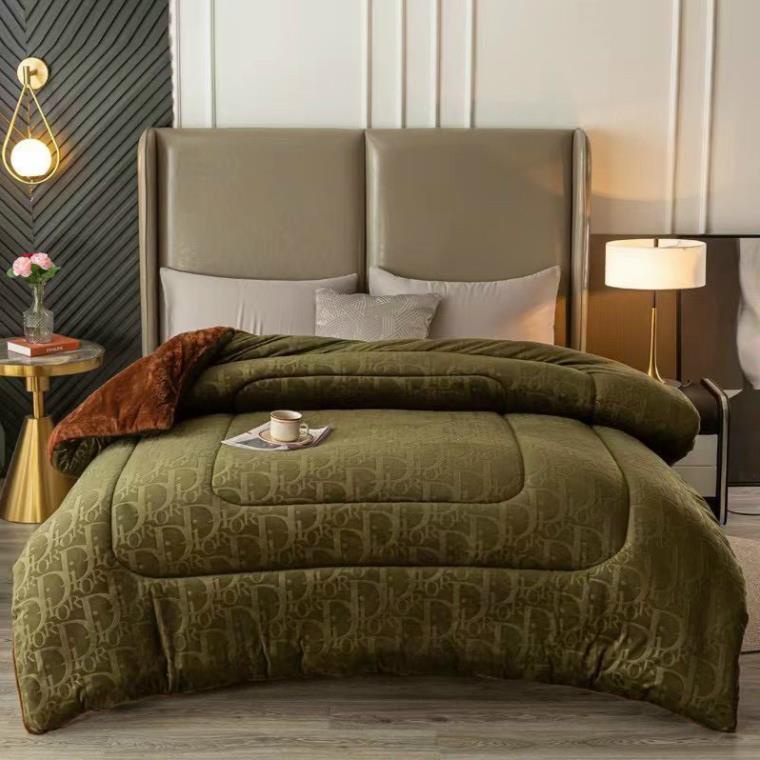 Chăn Tuyết Nhung Mềm Mịn Mùa Đông Chất Nỉ Nhung Dày Đẹp