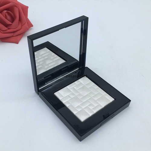 BOBBI BROWN Bobbi Phấn Bắt Sáng Màu Nâu Ngọc Trai Lấp Lánh Làm Sáng Tông Màu Da