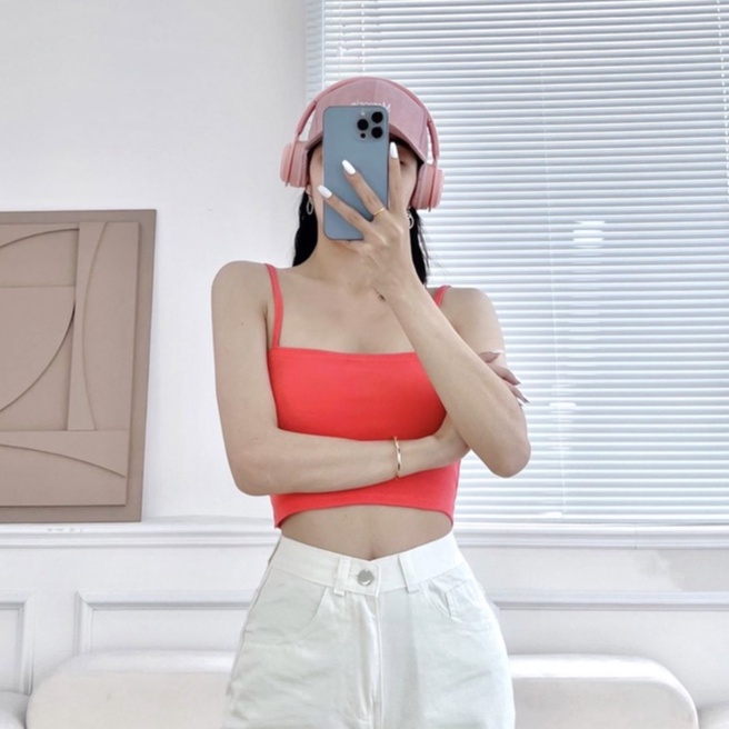 Áo thun croptop hai dây ADO JEANS vải cotton co giãn 4 chiều xinh xắn
