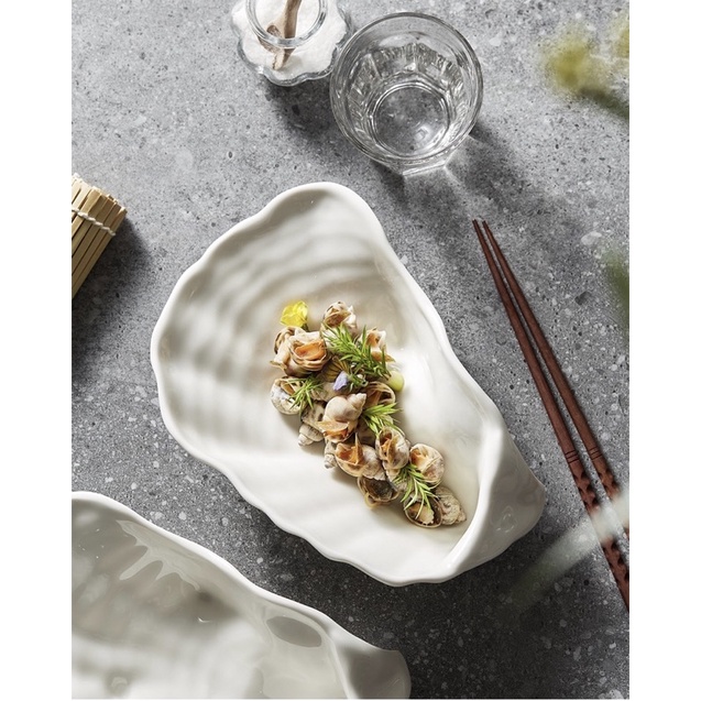 Đĩa vỏ hàu đựng món kiểu phương Tây đặc biệt, Đĩa gốm sứ độc đáo cho nhà hàng, khách sạn