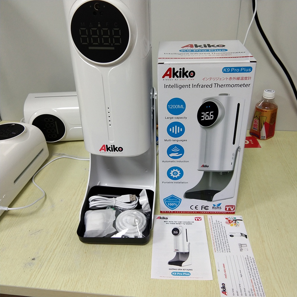 Máy đo thân nhiệt, kèm rửa tay sát khuẩn khử trùng tự động Akiko K9 Pro Plus Dual [Tặng kèm Adapter]